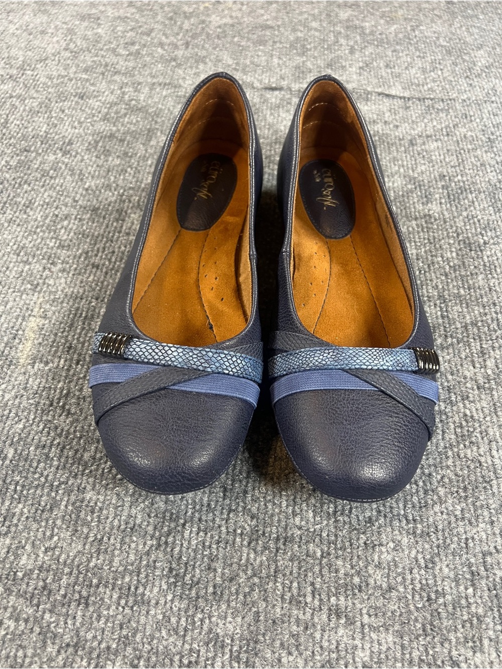 Eurosoft by Sofft Navy Comfort Ballet Flats Square Toe Women’s Size 9